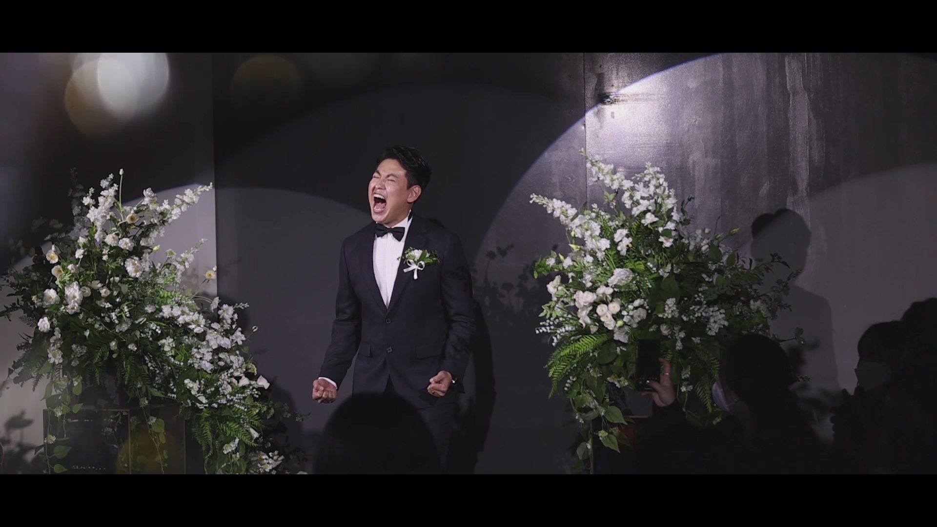 11월6일 그랜드블랑 웨딩영상 전체스케치.mp4_snapshot_02.14_[2022.01.10_16.39.06].jpg