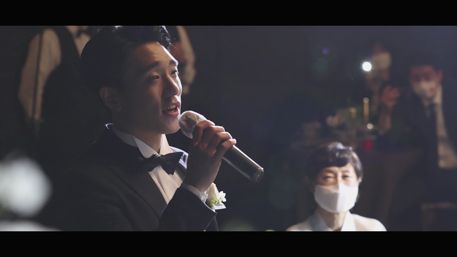 더에스웨딩홀 김민재 이하은 웨딩영상 전체본.mp4_000187554.jpg