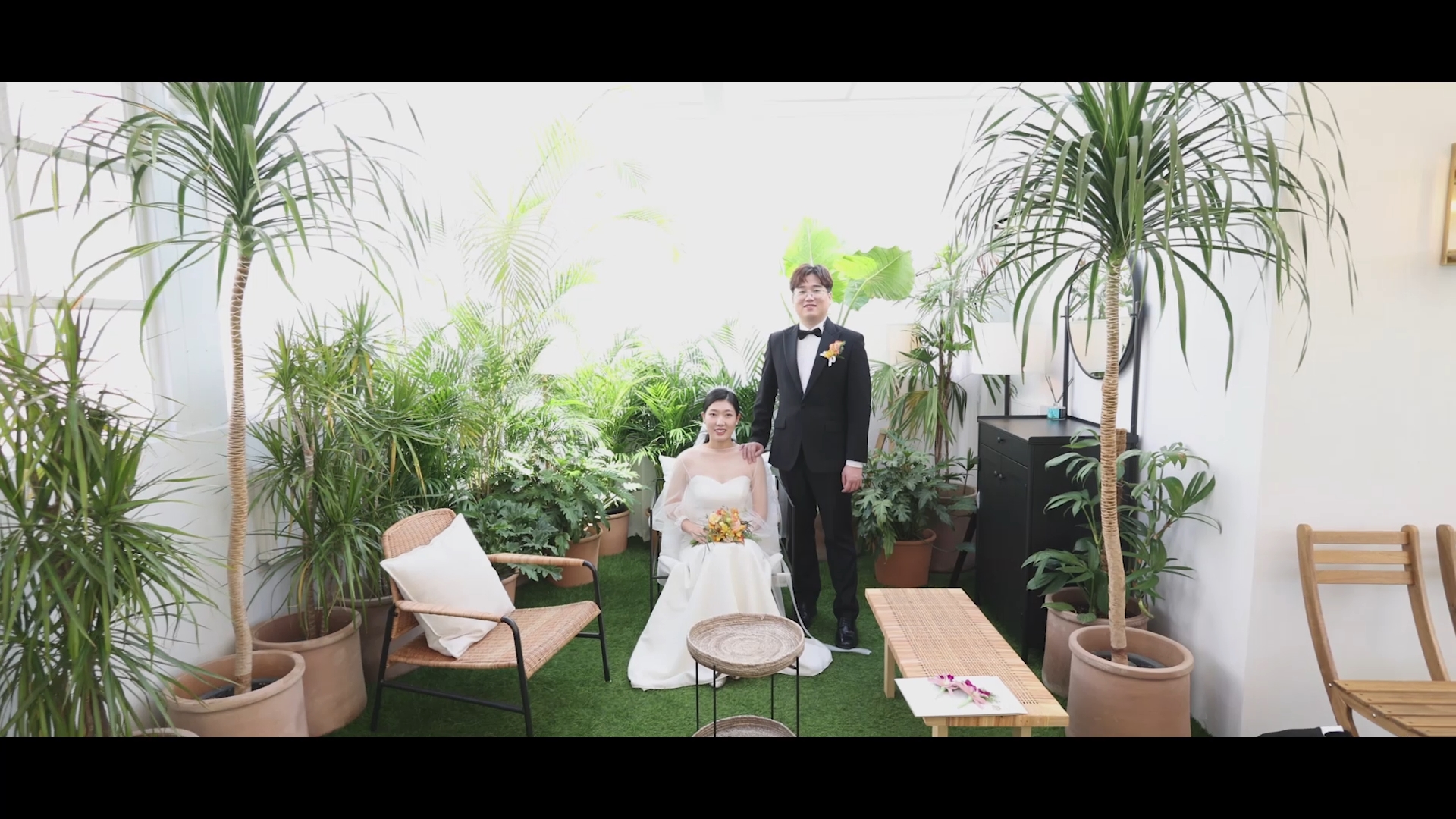 1023 플로르드로토 웨딩 전체스케치1부.mp4_snapshot_00.01_[2022.01.10_16.30.56].jpg