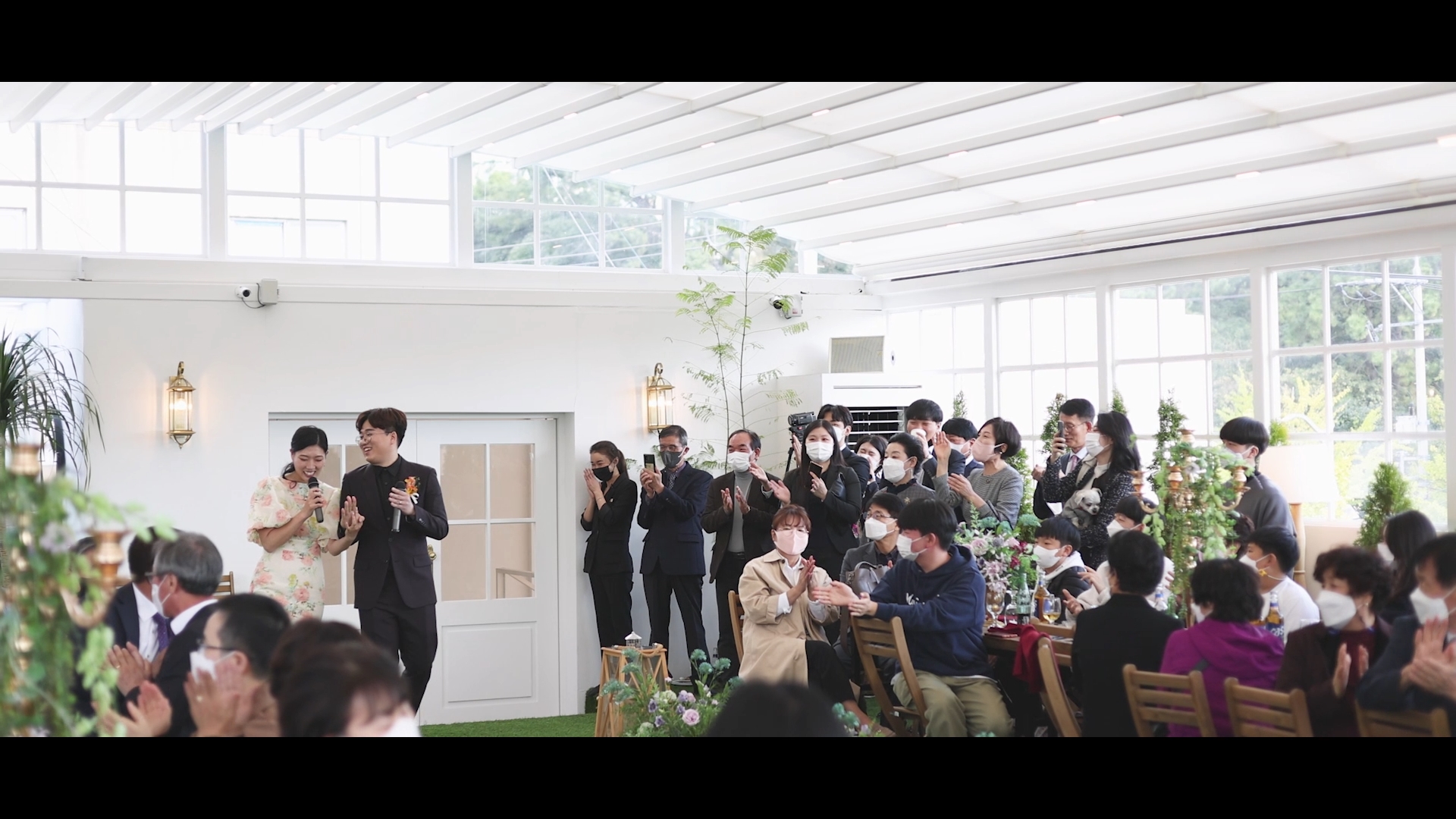 1023 플로르드로토 웨딩 전체스케치2부.mp4_snapshot_00.22_[2022.01.10_16.33.07].jpg