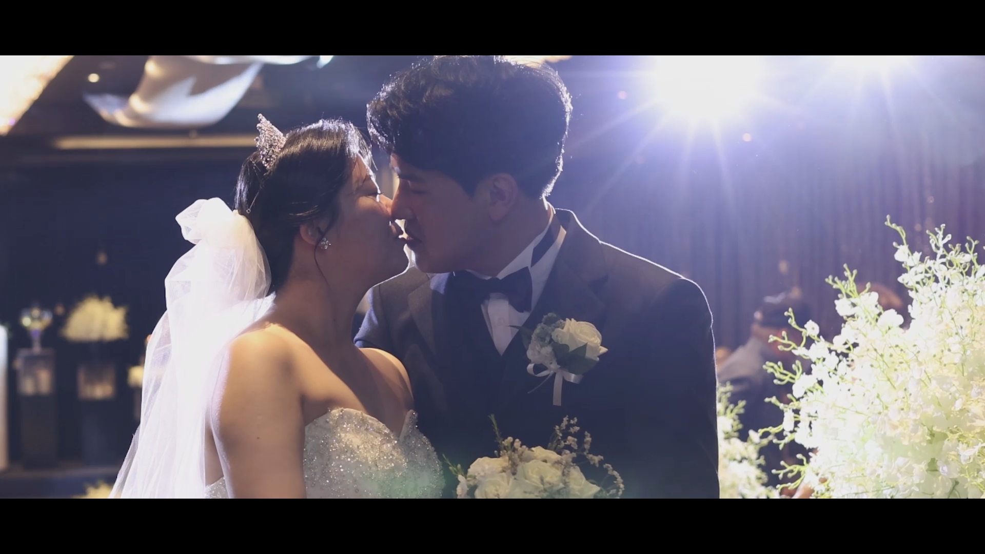 11월13일 제이컨벤션 웨딩영상 전체스케치.mp4_snapshot_03.17_[2022.01.10_16.47.56].jpg