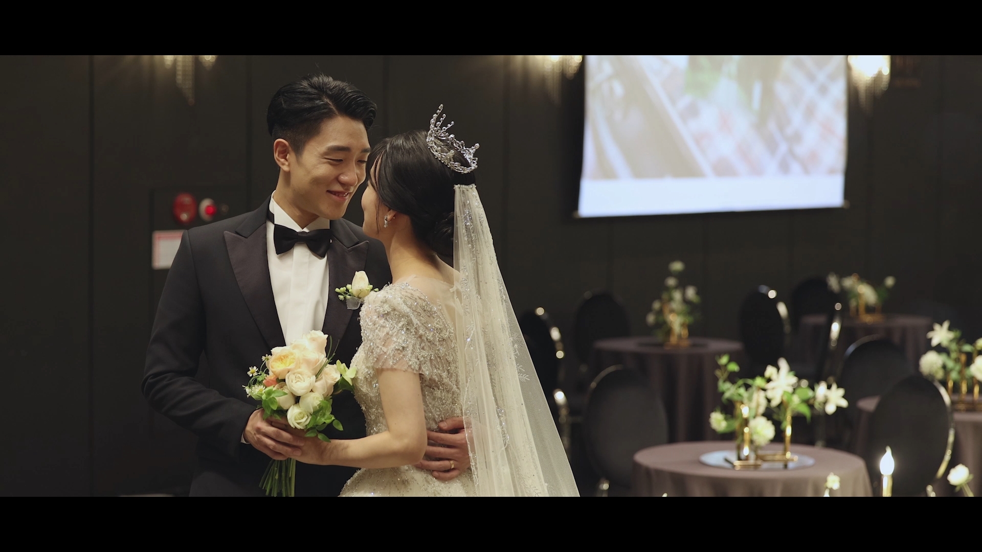 웨딩하이라이트2.mp4_snapshot_00.01_[2021.08.17_04.14.14].jpg